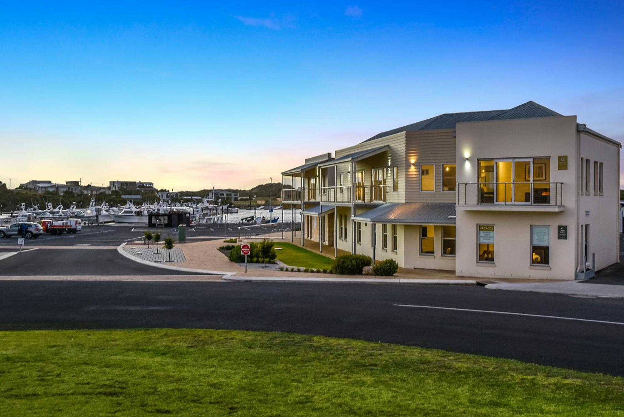 Aloha Waterfront Properties Robe Exterior photo