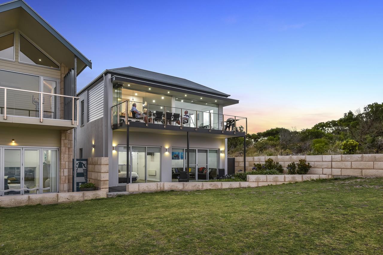 Aloha Waterfront Properties Robe Exterior photo